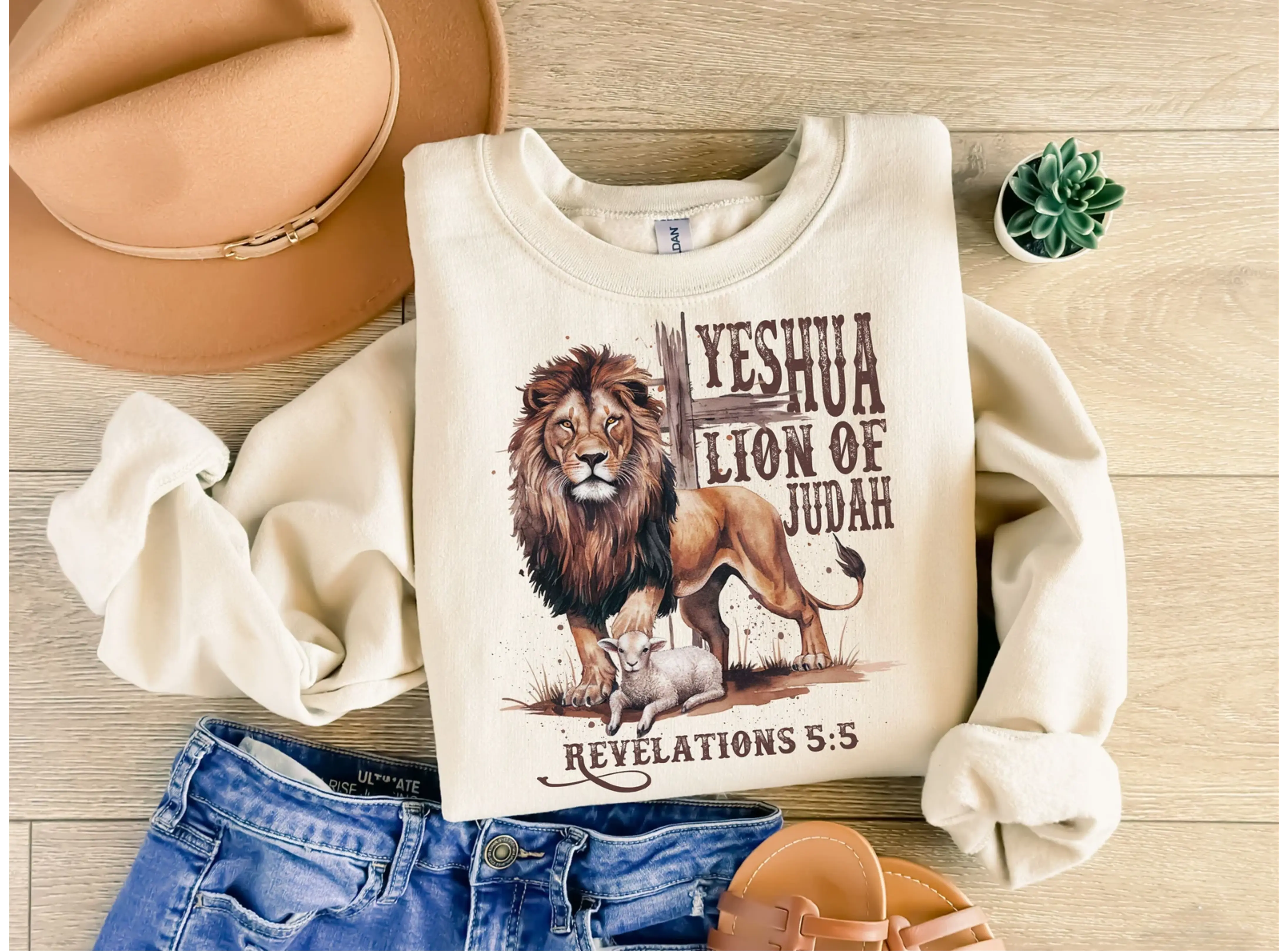 Yeshua lion of Judah Graphic Sweatshirt DuoCreationZ