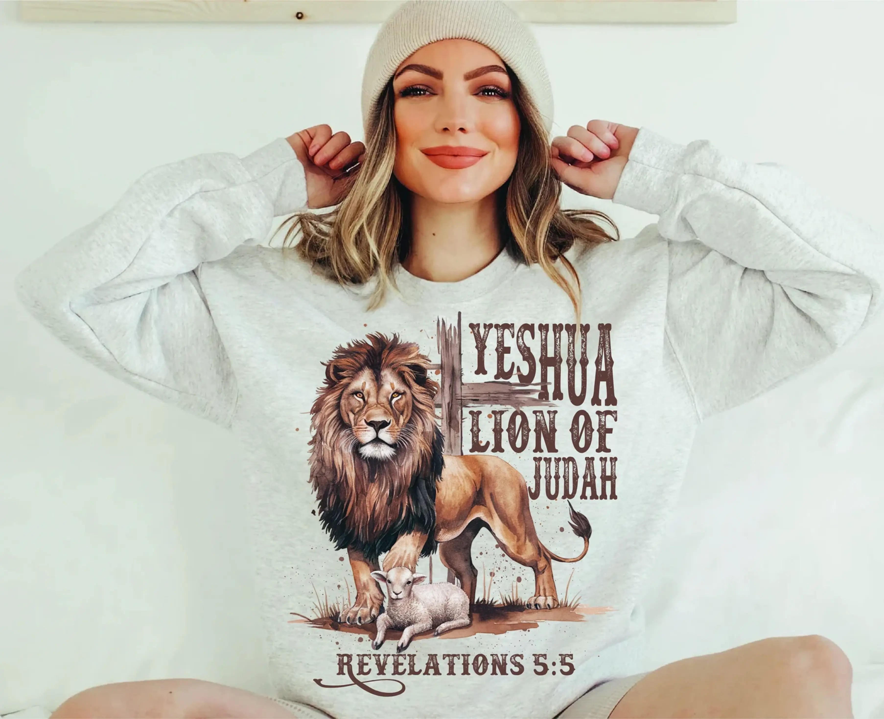 Yeshua lion of Judah Graphic Sweatshirt DuoCreationZ