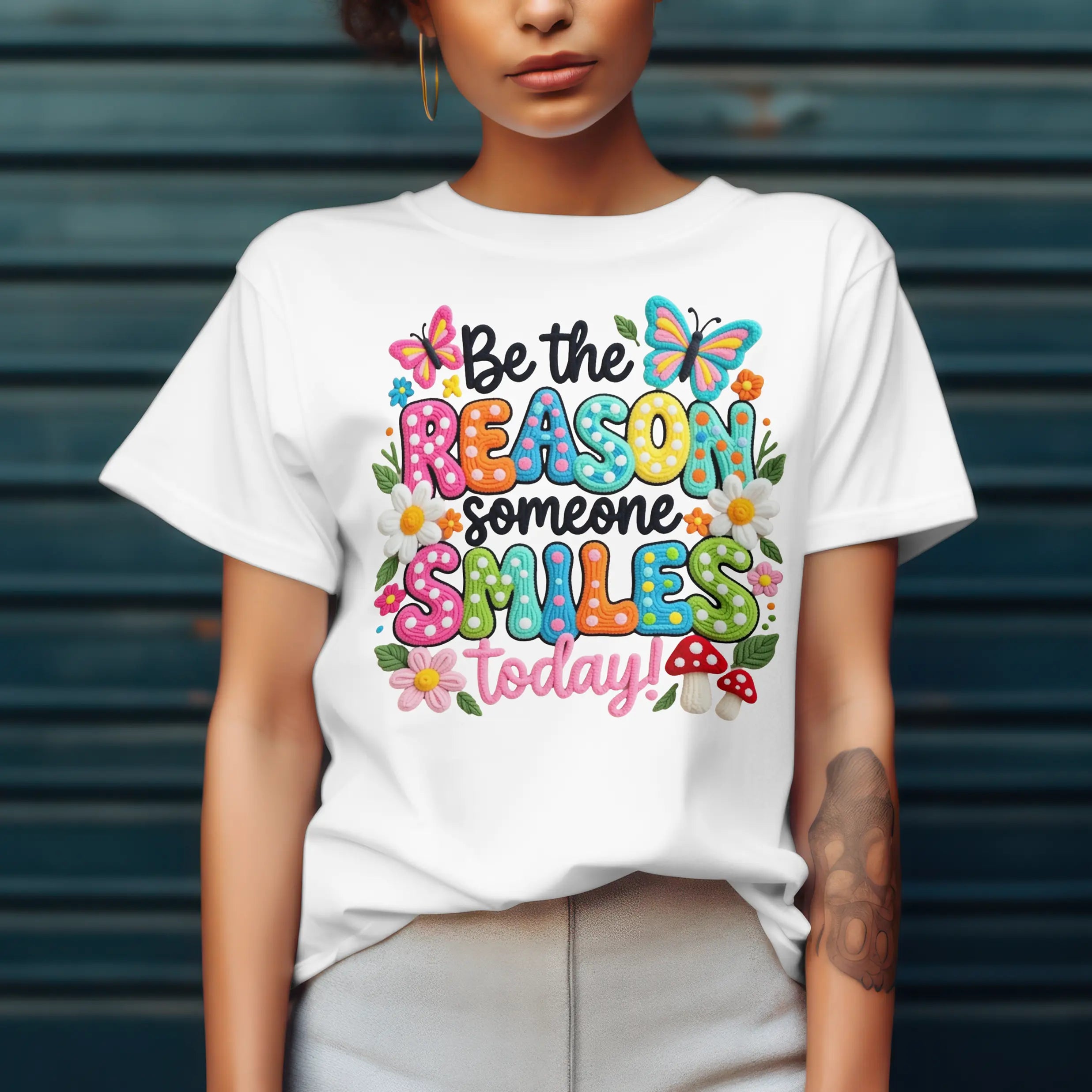 Be the reason someone smile today Graphic t shirt DuoCreationZ