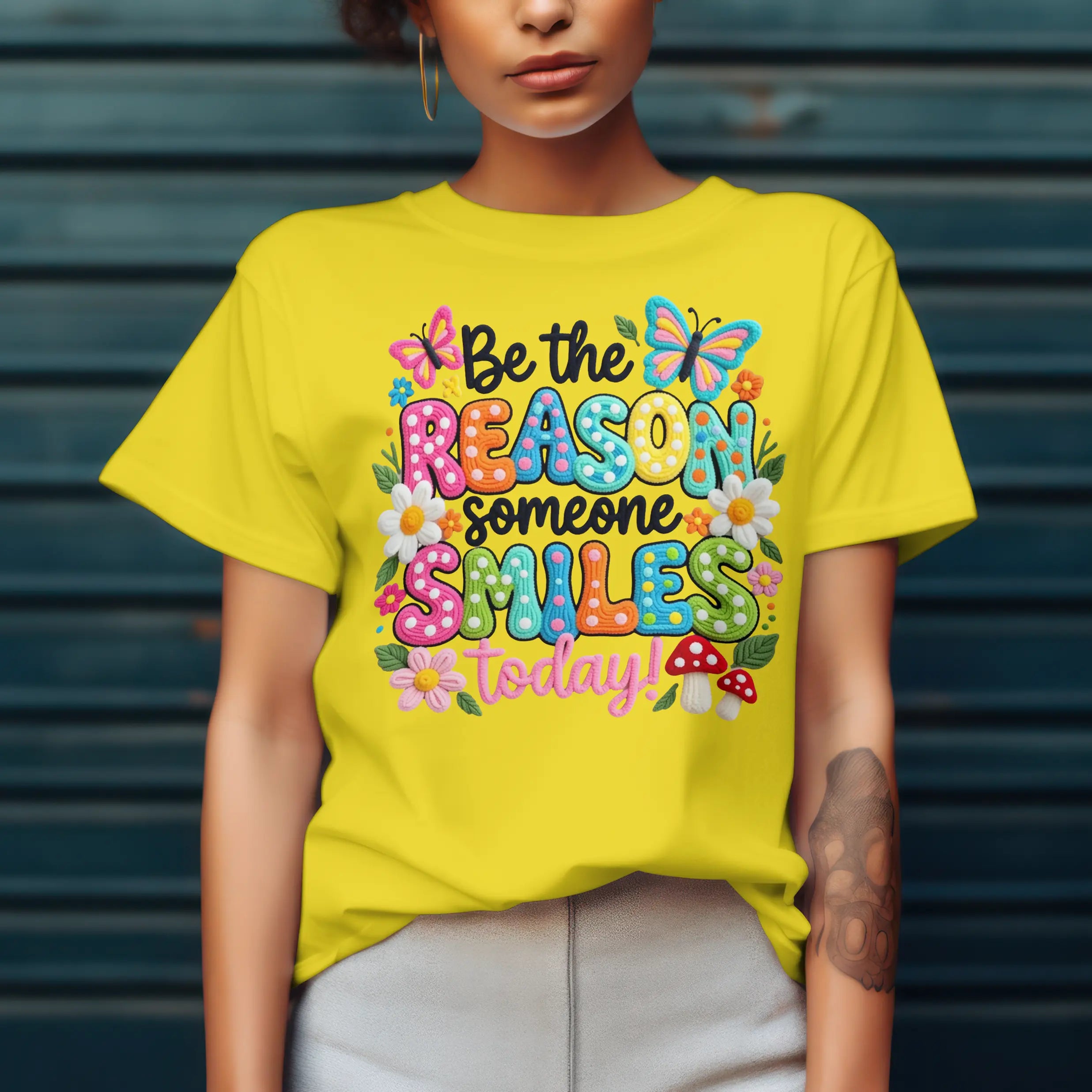 Be the reason someone smile today Graphic t shirt DuoCreationZ
